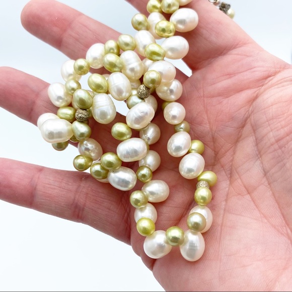 Vintage Light Green Pearls & White Pearls Sterling Silver Clasp Collar Necklace - Picture 12 of 13